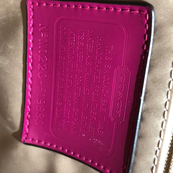 Coach Poppy Liquid Gloss Slim Tote Shoulder Bag - Picture 5 of 6